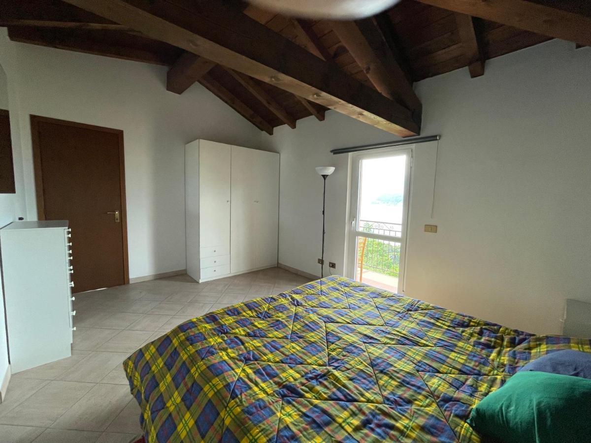 סולאזנו Appartamento Lake View Di Villa Giuliana מראה חיצוני תמונה